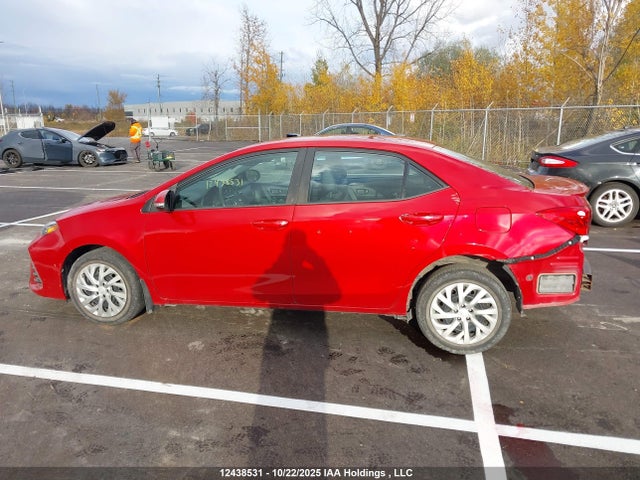 12438531 :رقم المزاد ، 2T1BURHE3JC114180 vin ، 2018 Toyota Corolla L/le/xle/se/xse مزاد بيع