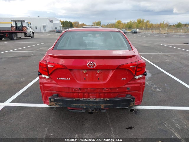 12438531 :رقم المزاد ، 2T1BURHE3JC114180 vin ، 2018 Toyota Corolla L/le/xle/se/xse مزاد بيع