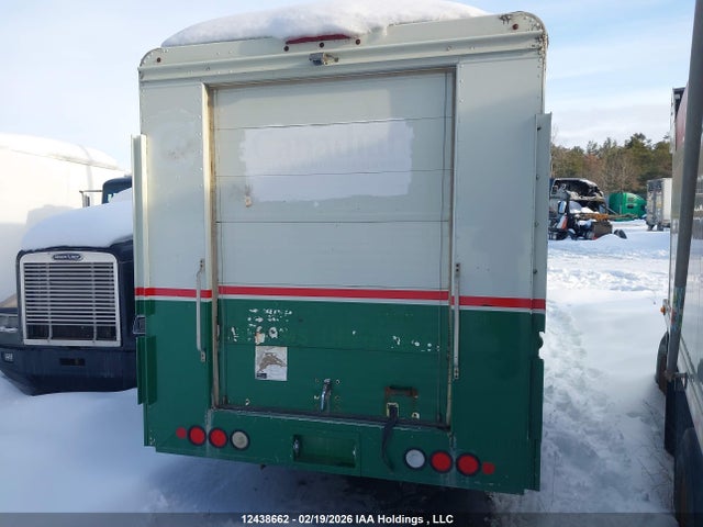 12438662 :رقم المزاد ، 4UZAAPDU3BCAS1822 vin ، 2011 Freightliner Chassis M Line Walk-in Van مزاد بيع
