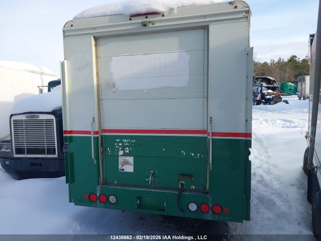 12438662 :رقم المزاد ، 4UZAAPDU3BCAS1822 vin ، 2011 Freightliner Chassis M Line Walk-in Van مزاد بيع