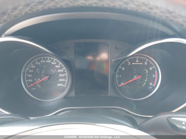 WDC0G6EBXJV037354 Mercedes-Benz Amg Gla 43 4matic