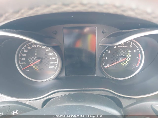 WDC0G6EBXJV037354 Mercedes-Benz Amg Gla 43 4matic