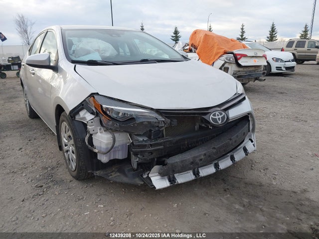 12439208 :رقم المزاد ، 2T1BURHE6KC208460 vin ، 2019 Toyota Corolla Le مزاد بيع