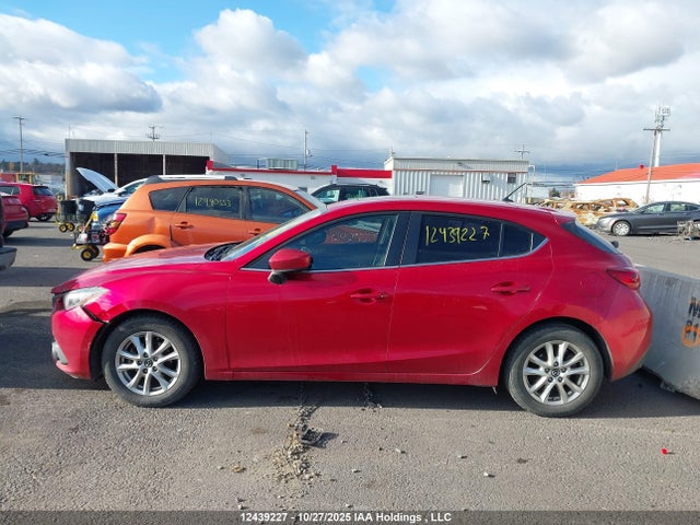 3MZBM1L7XFM217537 Mazda MAZDA3