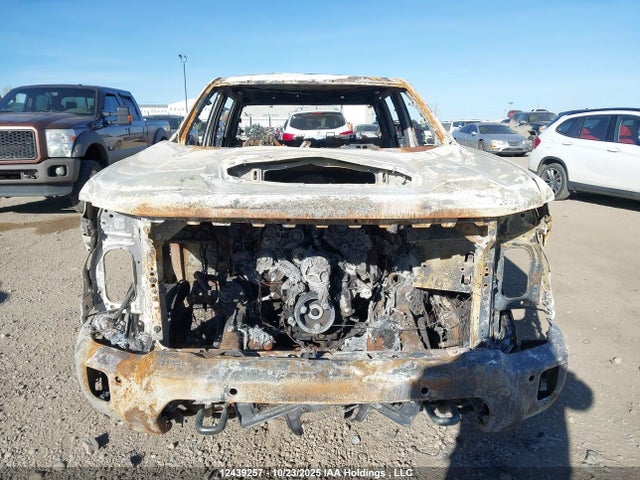 2GC4YREY8R1106677 Chevrolet Silverado K2500 High Country