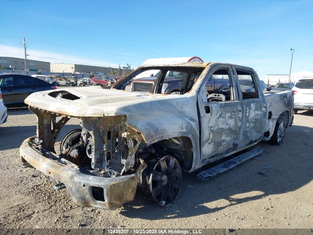 2GC4YREY8R1106677 Chevrolet Silverado K2500 High Country