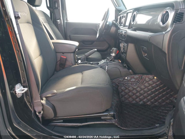 1C4HJXEGXPW614317 Jeep Wrangler 4-door Sahara