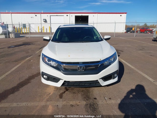 Продажа на аукционе авто 2018 Honda Civic Ex-t, vin: 2HGFC1F46JH106758, номер лота: 12439724