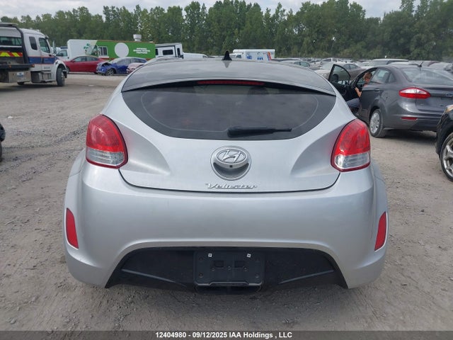 12404980 :رقم المزاد ، KMHTC6AD1CU083584 vin ، 2012 Hyundai Veloster Tech مزاد بيع