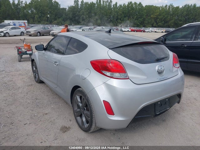 12404980 :رقم المزاد ، KMHTC6AD1CU083584 vin ، 2012 Hyundai Veloster Tech مزاد بيع