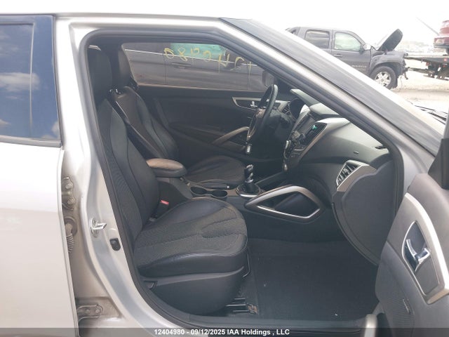 12404980 :رقم المزاد ، KMHTC6AD1CU083584 vin ، 2012 Hyundai Veloster Tech مزاد بيع
