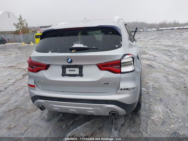 5UXTY5C03M9F82208 BMW X3