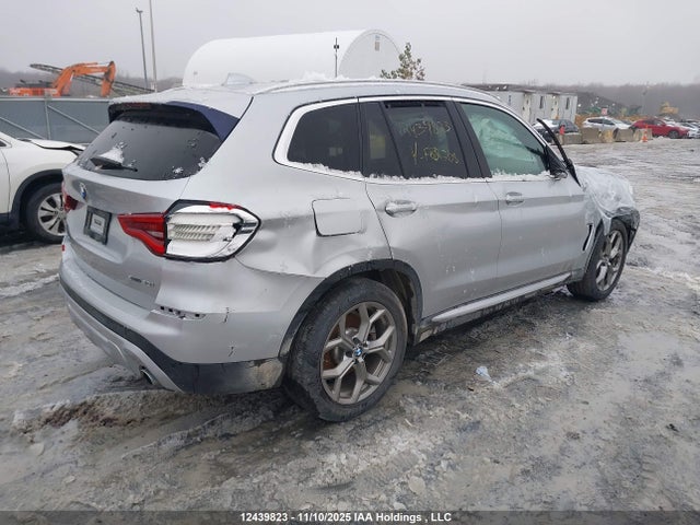 5UXTY5C03M9F82208 BMW X3