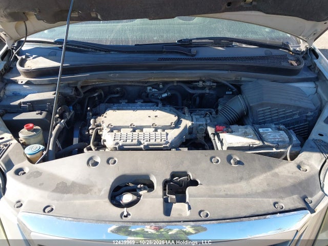 12439969 :رقم المزاد ، 5FNRL38685B507505 vin ، 2005 Honda Odyssey مزاد بيع