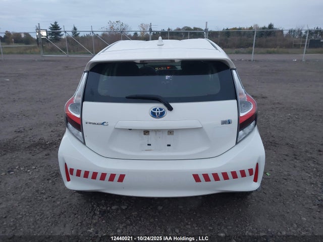 JTDKDTB33K1624734 Toyota Prius