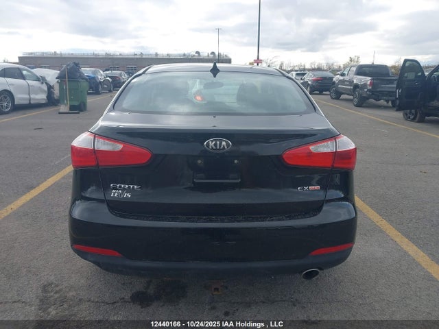 KNAFX4A83E5055373 KIA Forte