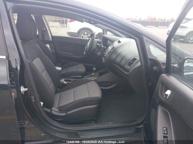 KNAFX4A83E5055373 KIA Forte