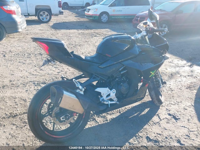 LCEPESLA6R6002085 Cf Moto 450ss
