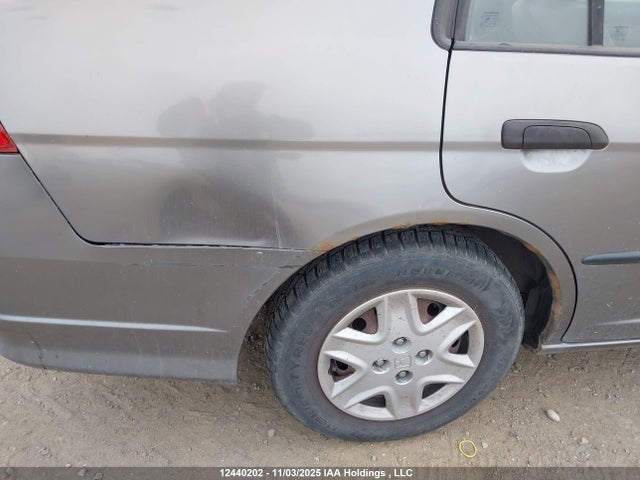 12440202 :رقم المزاد ، 2HGES16305H047878 vin ، 2005 Honda Civic Se مزاد بيع