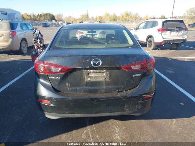 3MZBM1U77FM138390 Mazda MAZDA3