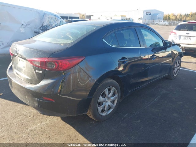 3MZBM1U77FM138390 Mazda MAZDA3