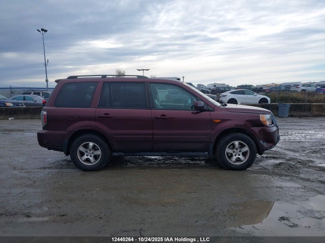 12440264 :رقم المزاد ، 5FNYF18688B501165 vin ، 2008 Honda Pilot Se-l مزاد بيع