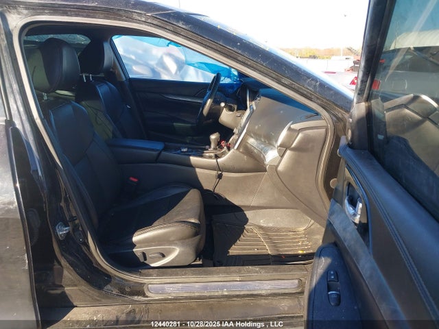 Продажа на аукционе авто 2018 Nissan Maxima, vin: 1N4AA6AP0JC396405, номер лота: 12440281