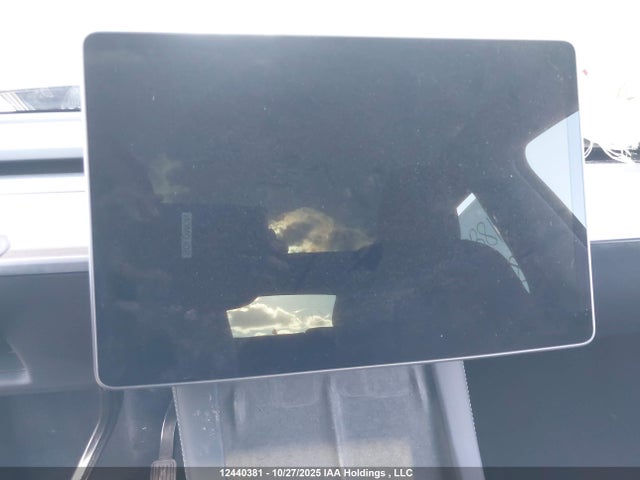 Продаж на аукціоні авто 2023 Tesla Model Y Long Range, vin: 7SAYGDEE6PF775878, номер лоту: 12440381