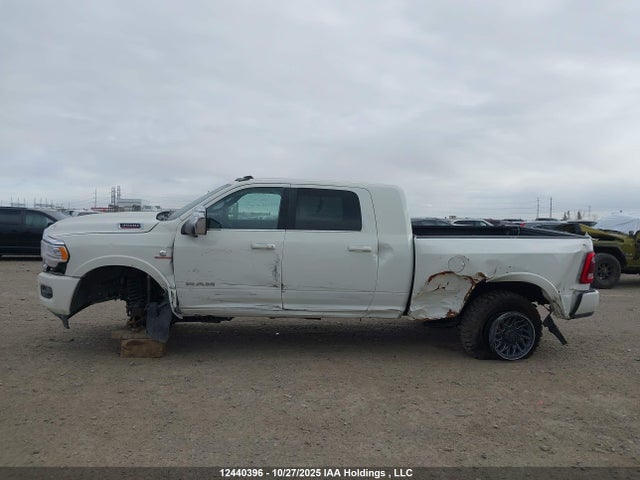 RAM 3500 2024 3C63RRNL5RG313748 Image 14
