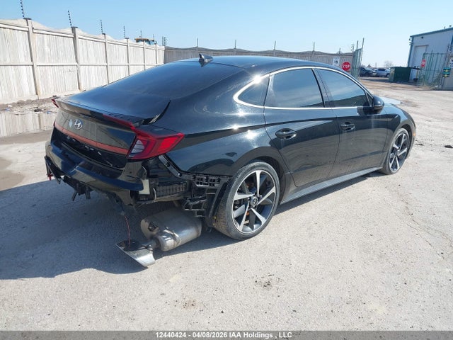 KMHL44J28PA265192 Hyundai Sonata Sport 1.6t 4dr