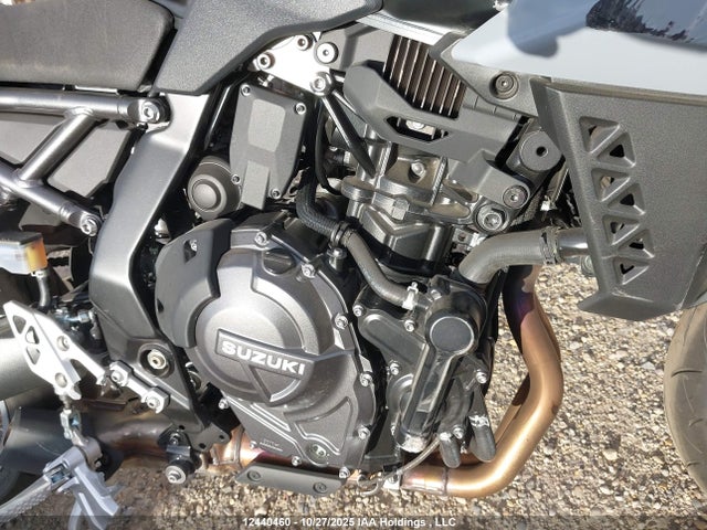2024 Suzuki Gsx800 R მანქანა იყიდება აუქციონზე, vin: JS1EM11B6R7101011, აუქციონის ნომერი: 12440460