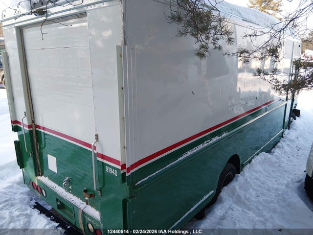 12440514 :رقم المزاد ، 4UZAAPDU0ACAS1940 vin ، 2010 Freightliner Chassis M Line Walk-in Van مزاد بيع