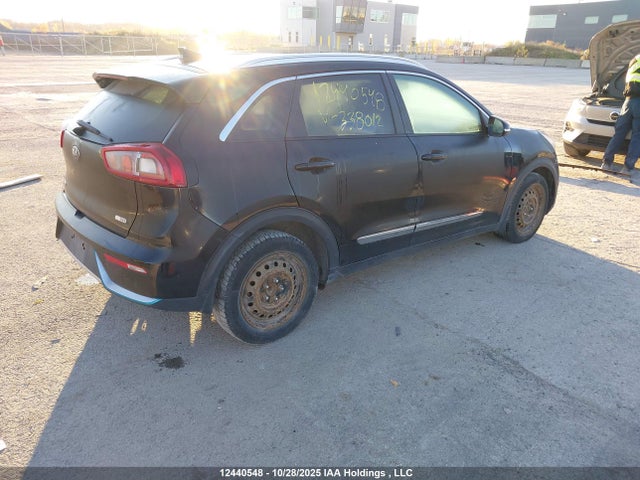KNDCD3LD8K5338012 KIA Niro Plug-in Hybrid Ex Premium