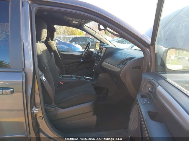 2C4RDGBG8GR326658 Dodge Grand Caravan Se/sxt