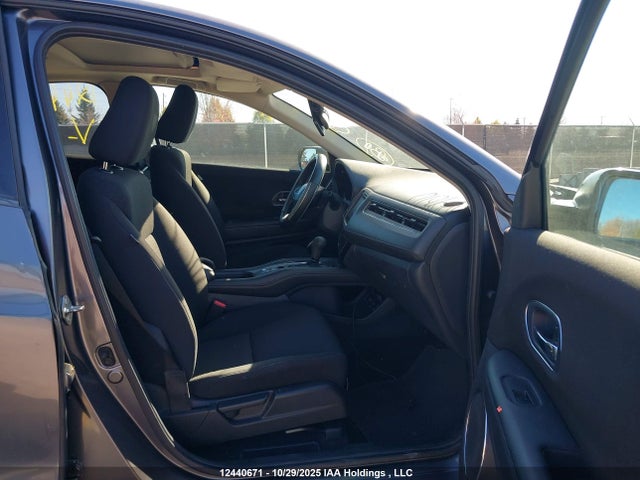 3CZRU5H57JM102610 Honda HR-V