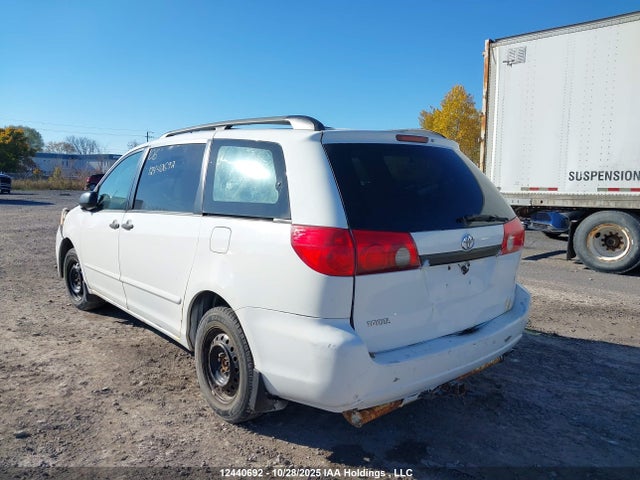 12440692 :رقم المزاد ، 5TDZA29C06S481449 vin ، 2006 Toyota Sienna Ce 7 Passenger/ce 8 Passenger مزاد بيع