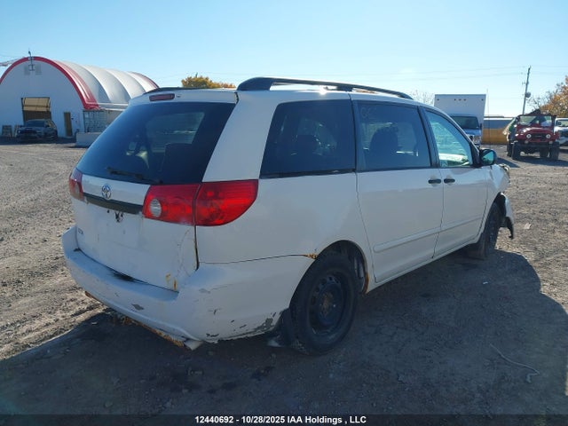 12440692 :رقم المزاد ، 5TDZA29C06S481449 vin ، 2006 Toyota Sienna Ce 7 Passenger/ce 8 Passenger مزاد بيع