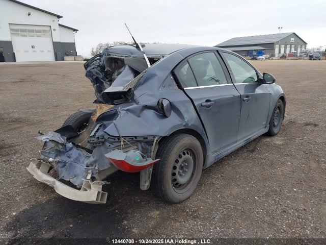 Chevrolet Cruze 2014 1G1PE5SB7E7228371 Image 4
