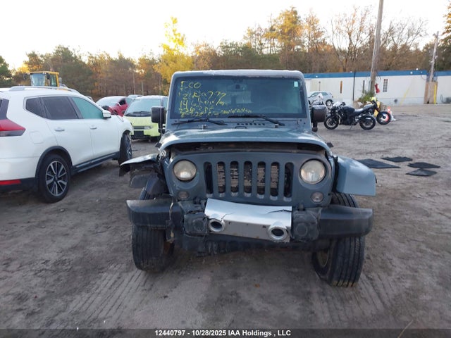 1C4BJWEG6EL226385 Jeep Wrangler Unlimited Sahara