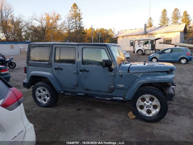 1C4BJWEG6EL226385 Jeep Wrangler Unlimited Sahara
