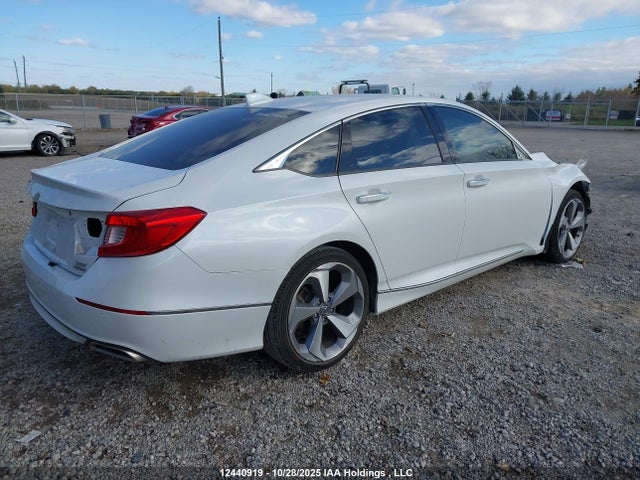 Honda Accord Touring 2019 1HGCV2F95KA801800 Image 4