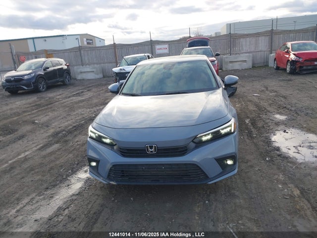 12441014 :رقم المزاد ، 2HGFE1F94NH006475 vin ، 2022 Honda Civic Touring مزاد بيع