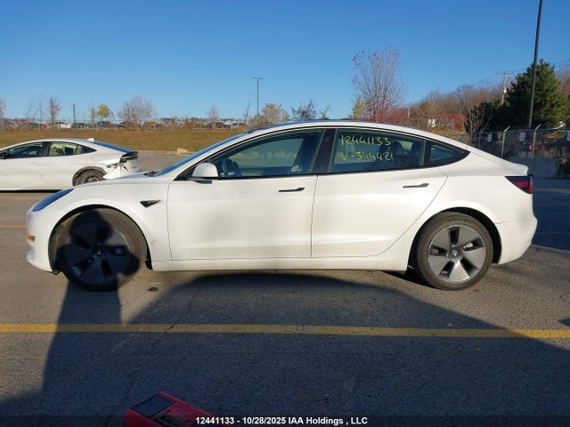 Продаж на аукціоні авто 2022 Tesla Model 3 Rwd/standard Range, vin: 5YJ3E1EA1NF344421, номер лоту: 12441133