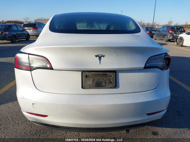 Продаж на аукціоні авто 2022 Tesla Model 3 Rwd/standard Range, vin: 5YJ3E1EA1NF344421, номер лоту: 12441133