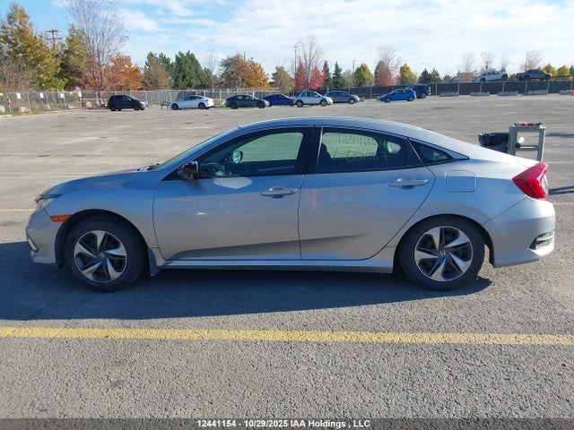 Honda Civic Lx 2019 2HGFC2F55KH001967 Image 15