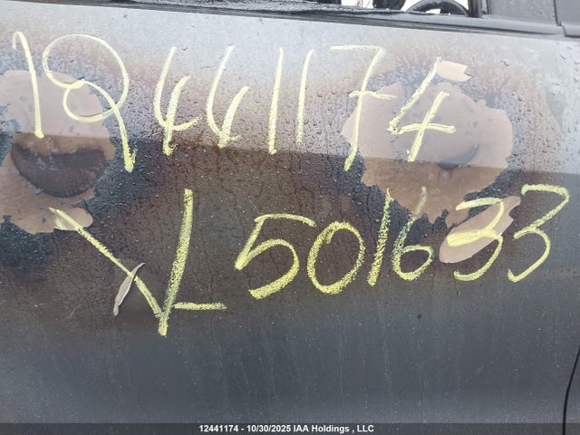 12441174 :رقم المزاد ، KNADM4A3XF6501633 vin ، 2015 Kia Rio مزاد بيع