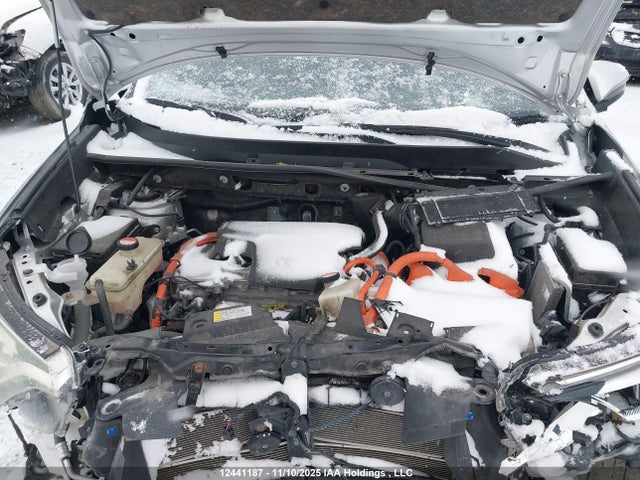 JTMDJREV1GD000227 Toyota Rav4 Hybrid Limited