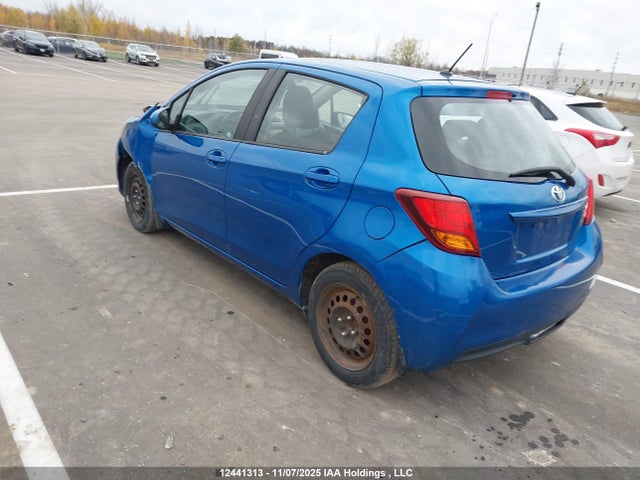 VNKKTUD37FA055180 Toyota YARIS LE