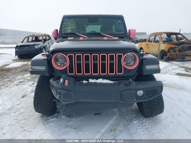 1C4PJXEN2RW179466 Jeep Wrangler 4-door Sahara