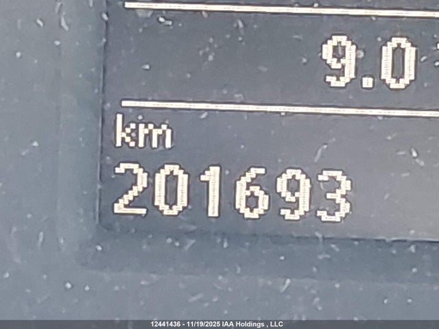 1VWAS7A31FC039975 Volkswagen Passat 1.8 Tsi Trendline